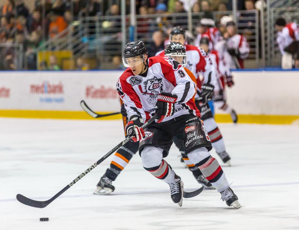 Williamstown Camera Club — Galleries — Ice Hockey: Mustangs v Bears