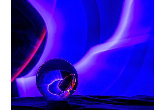 <p>HC - A Grade: Set Print - Light Painting Reflected Through Glass Ball <small>© Ian Gofton</small></p>
